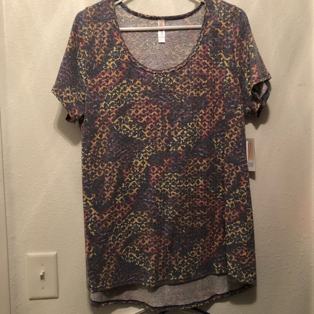 LuLaRoe Classic T